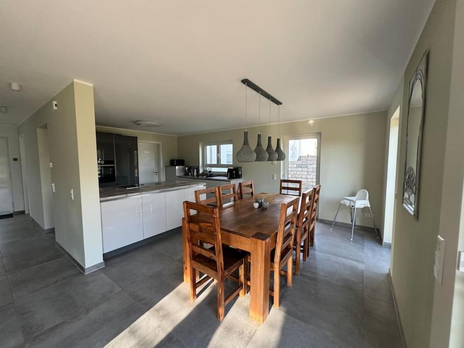 Modernes Ferienhaus In Uedersdorf Luaran gambar